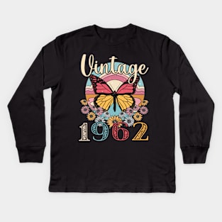 Floral Butterfly Retro Vintage 1962 61st Birthday Kids Long Sleeve T-Shirt